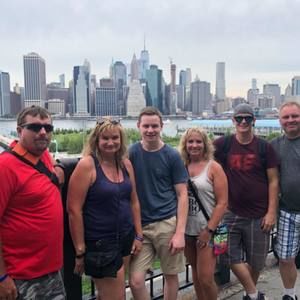 Meet your Posher, Derek